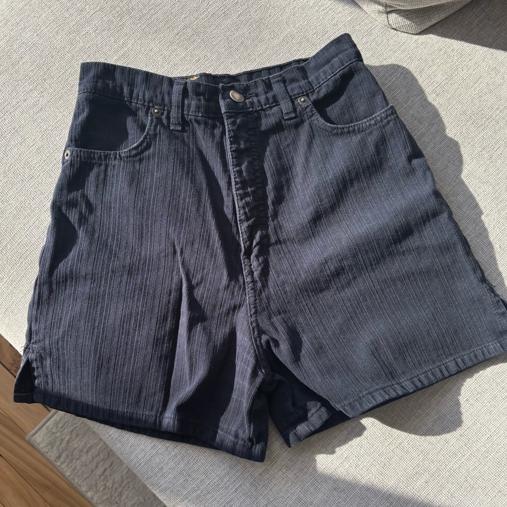 VINTAGE Dark Blue High-Waisted Shorts -Size 27